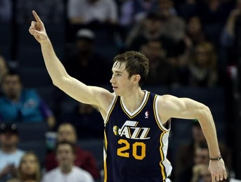 在与菲尼克 在与菲尼克