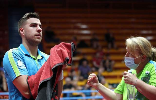 利来当作经 利来当作经